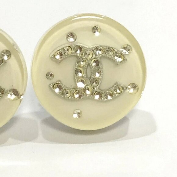 CHANEL CC Logos White Lucite Round Clip-On Earrings Silver Tone 07A Auth j11512 - Picture 3 of 16